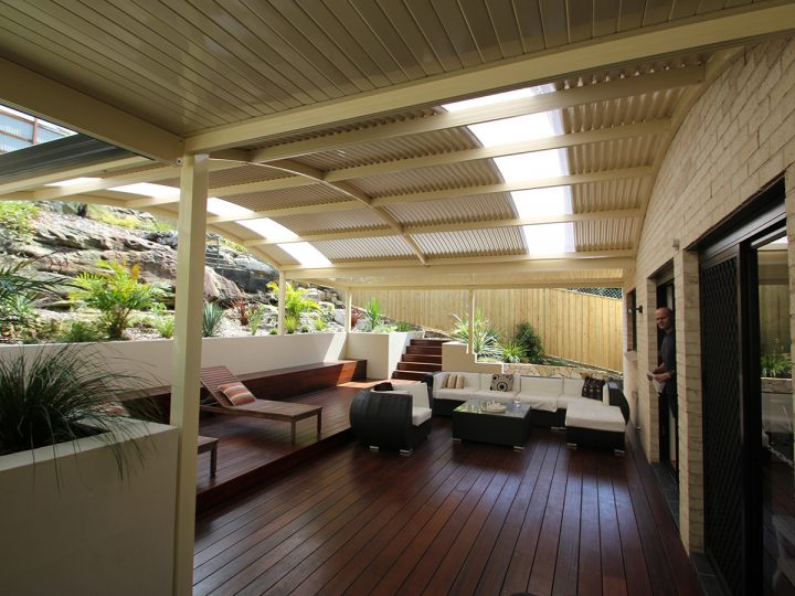Why you need Aluminium Decks in your Wollongong home