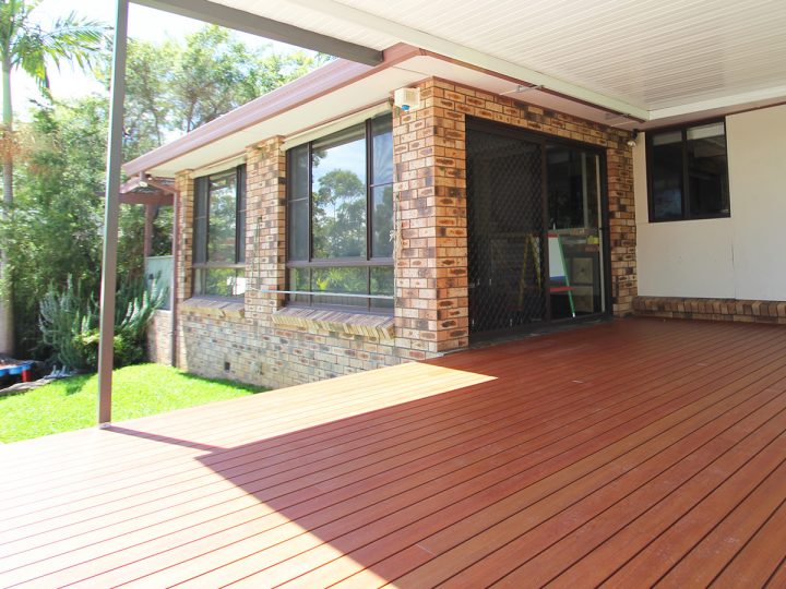 Your Timber Decks in Wollongong Can Look Perfect